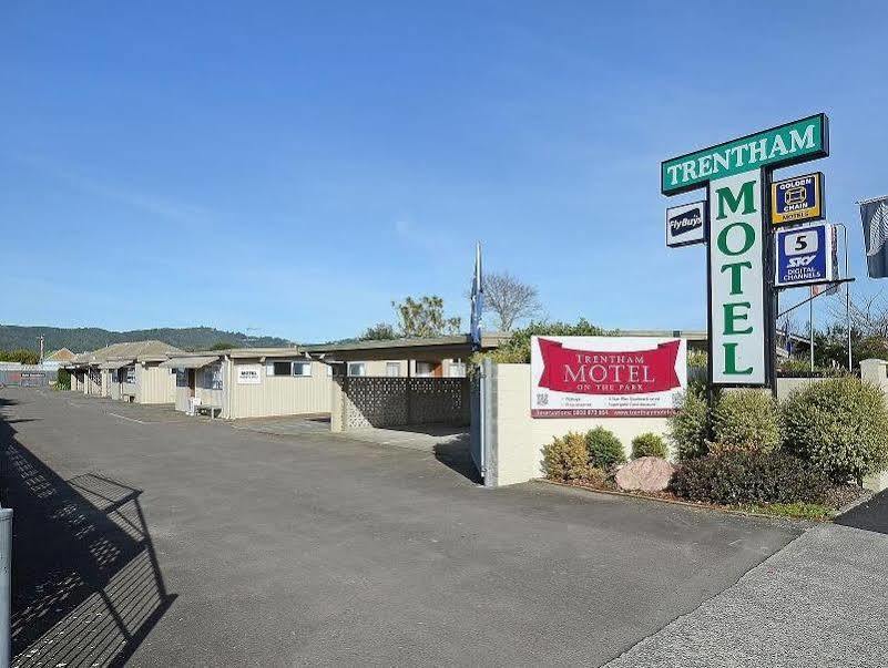 Trentham Motel Upper Hutt Kültér fotó