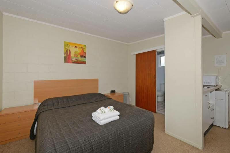 Trentham Motel Upper Hutt Kültér fotó